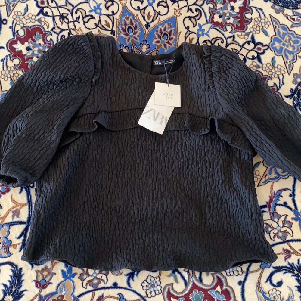 Zara Ruffled Top - Picture 2 of 4